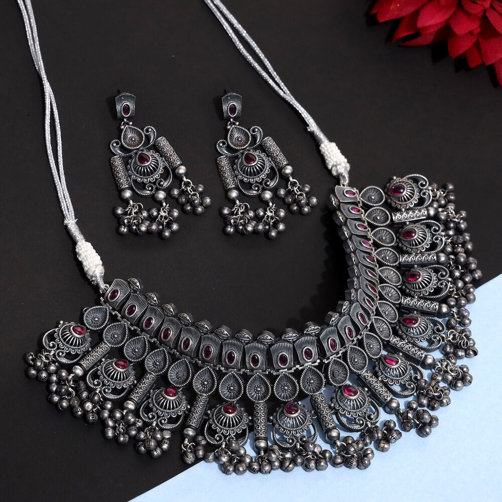Molly Necklace Set