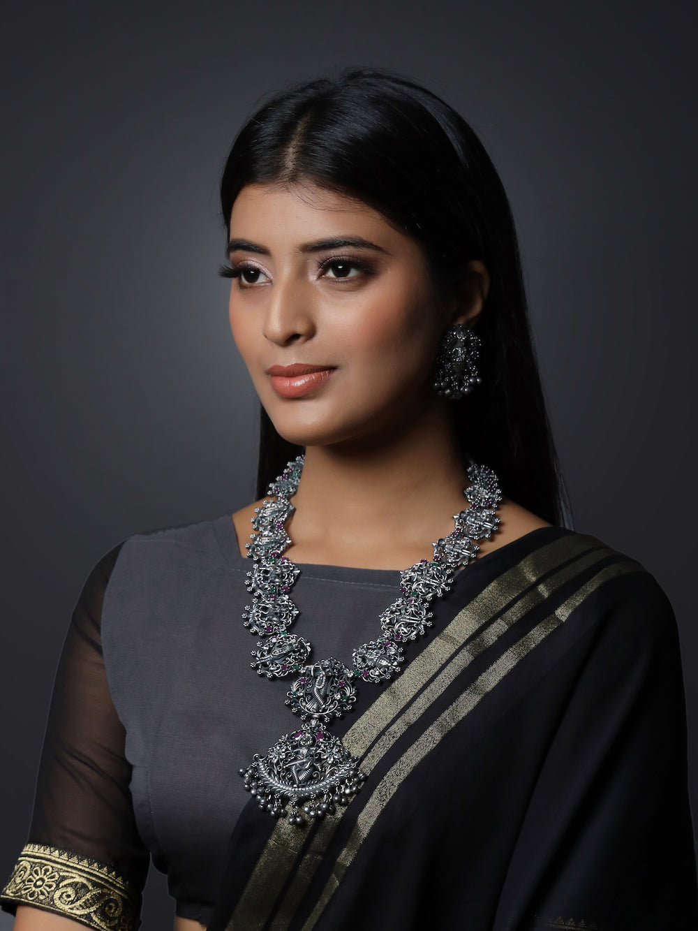 Amaya Necklace Set