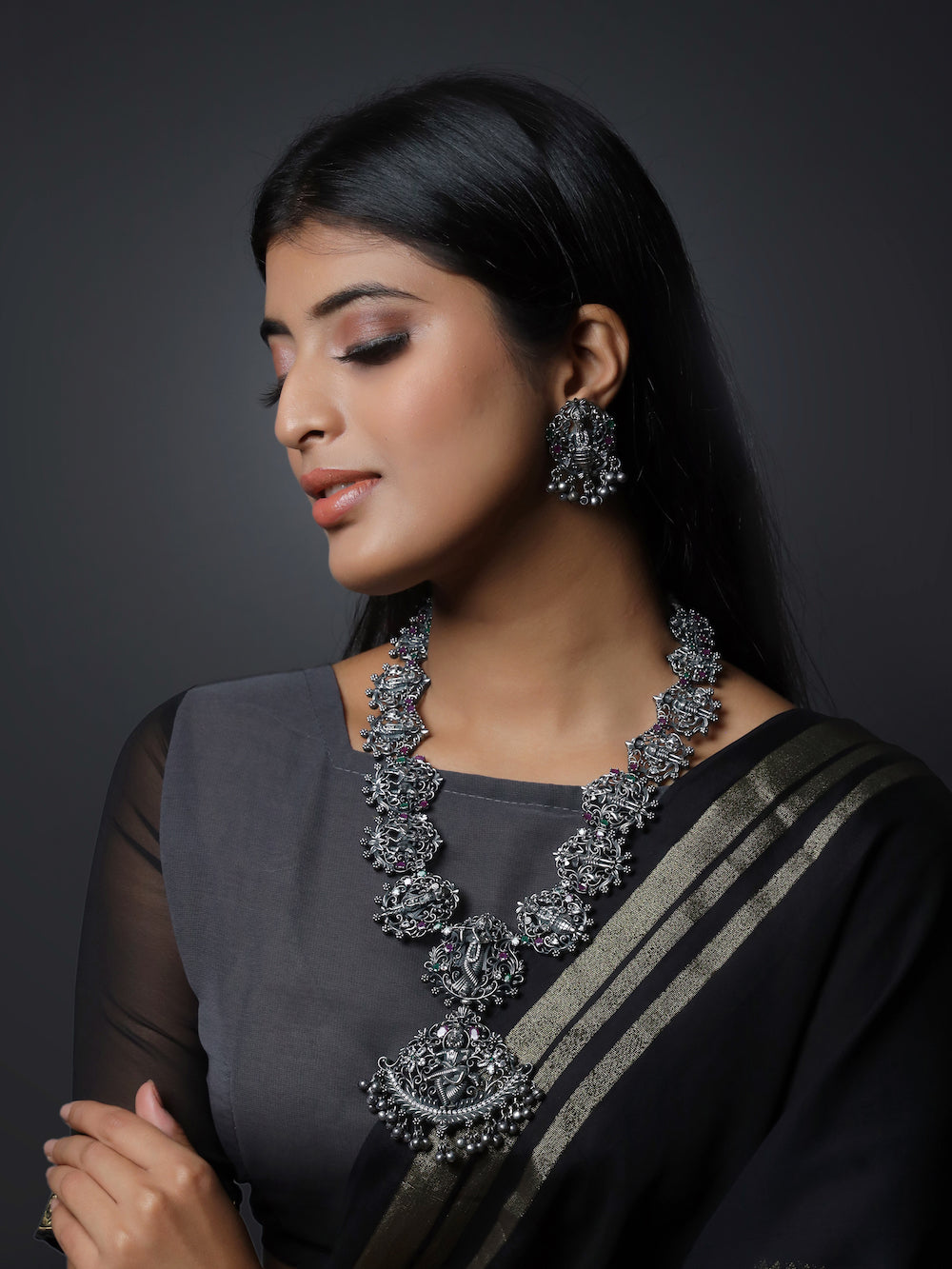 Amaya Necklace Set