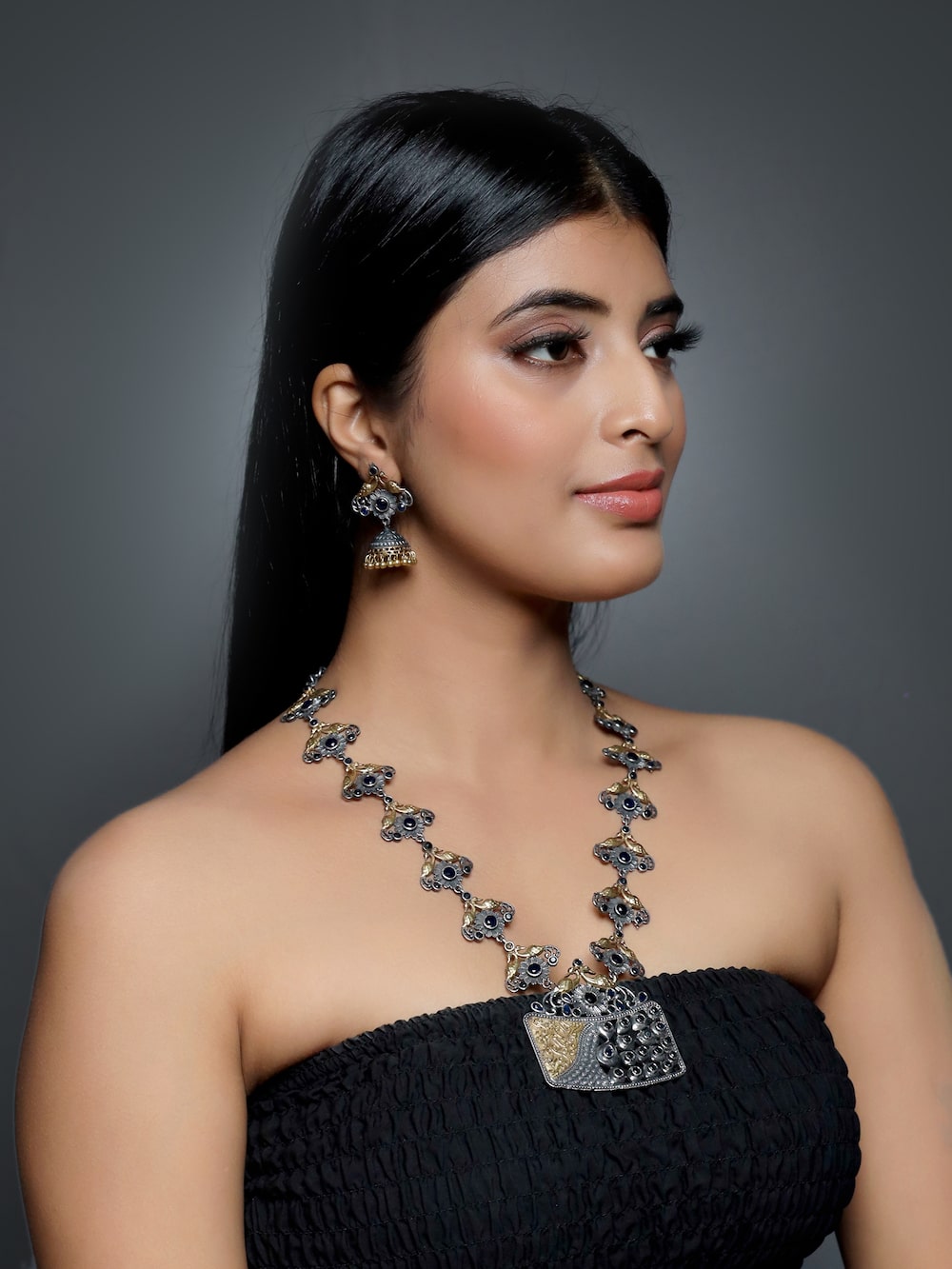 Alani Necklace Set