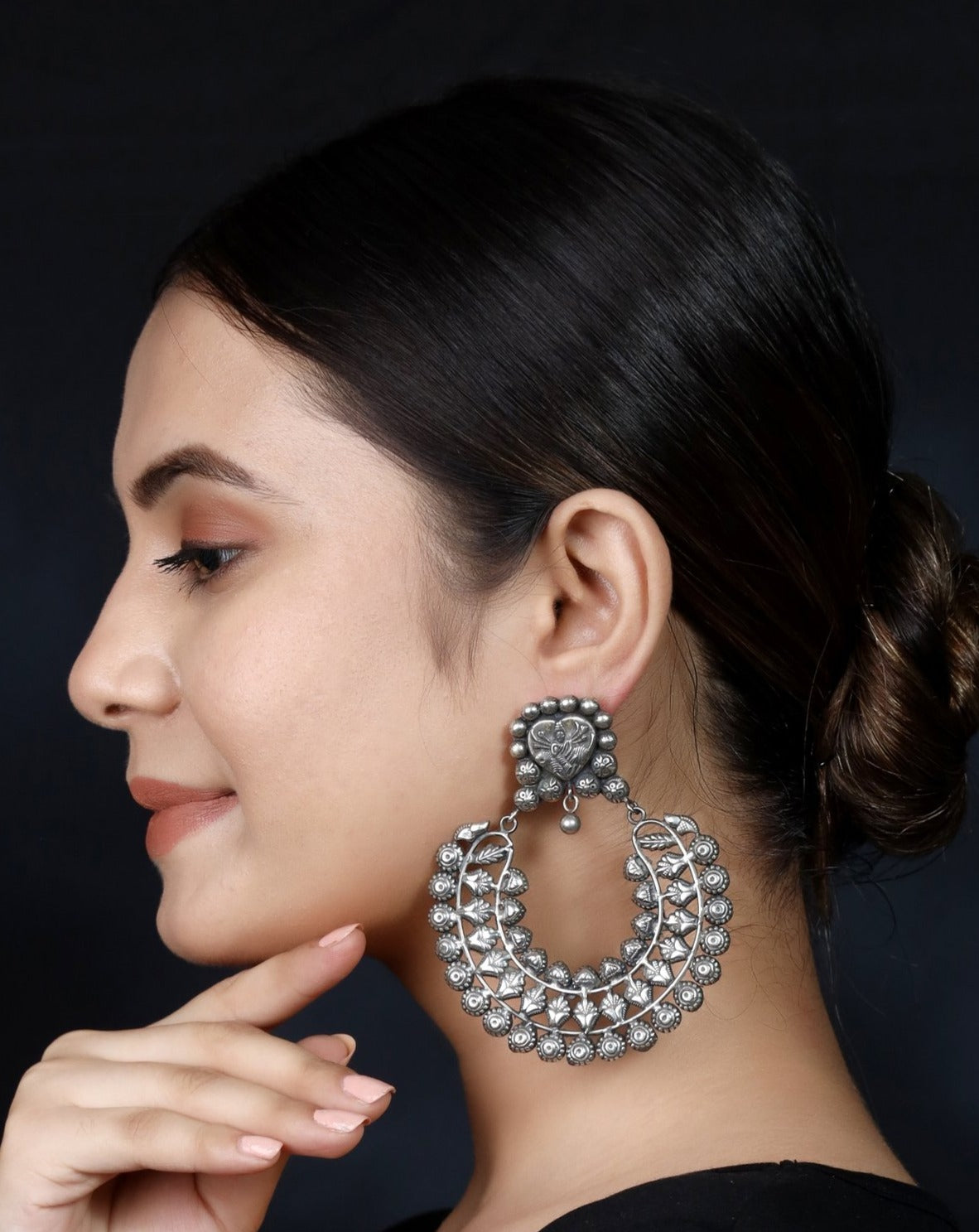 925 Silver Handmade Earring With Center Silver Ball Hanging