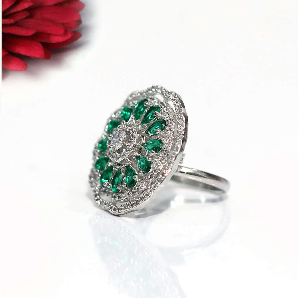 Iris Cocktail Adjustable Ring
