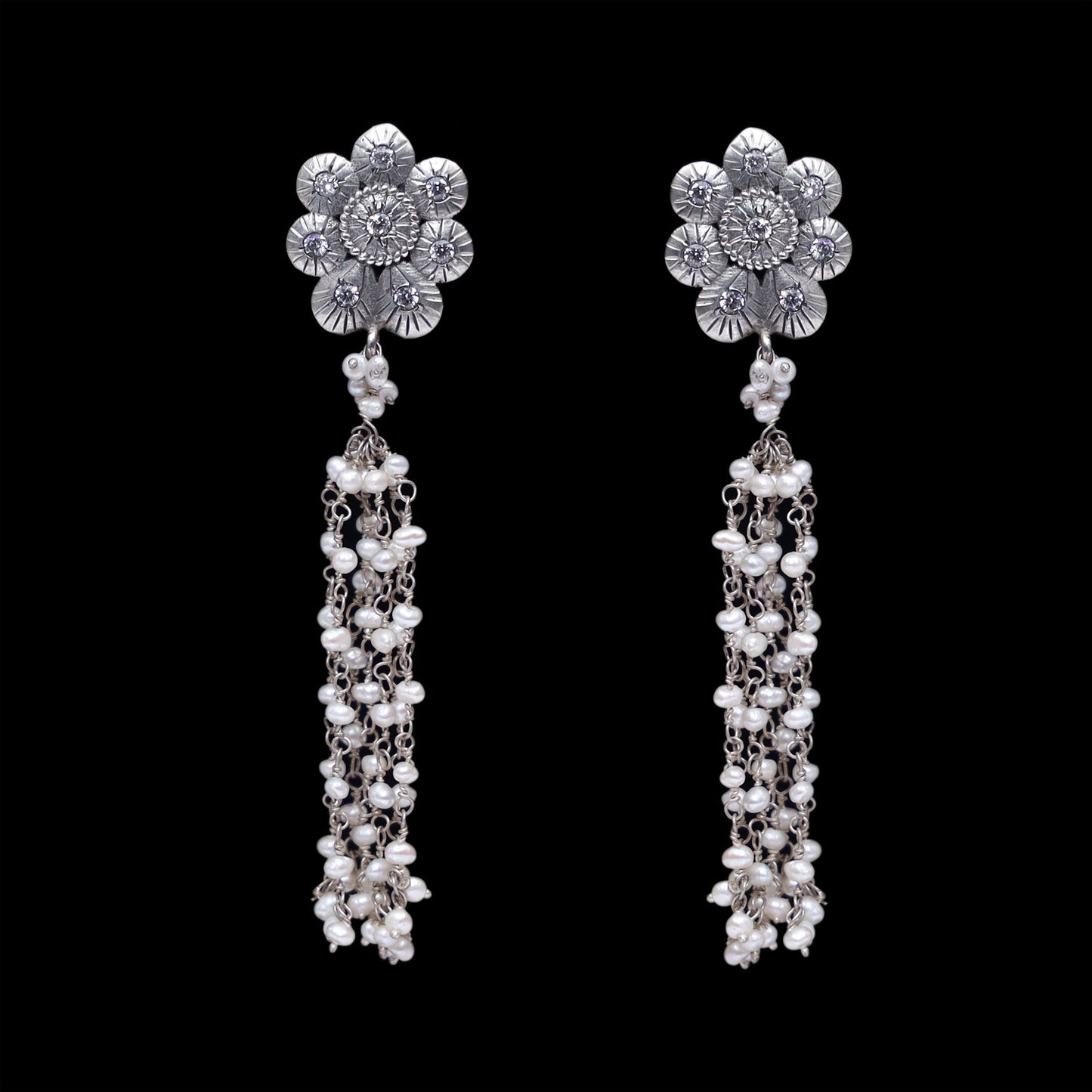 925 Silver Handmade Earring With Fresh Water Pearls Hanging