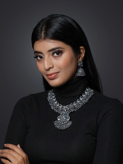 Catalina Necklace Set