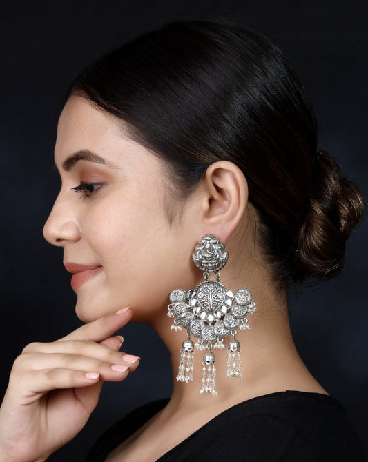 925 Silver Long Handmade Earring with Tripple Fresh Water Pearl Hanging