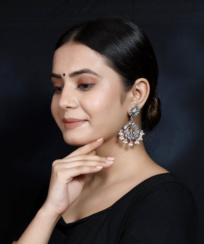 925 Silver Handmade Earring with Ruby Color and Fresh Water Pearl Hanging